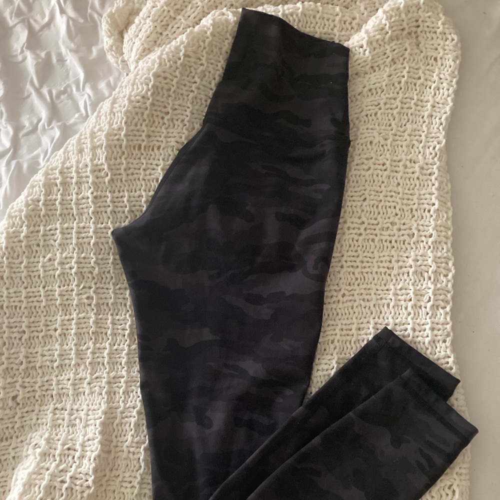 Colorfulkoala leggings size XS